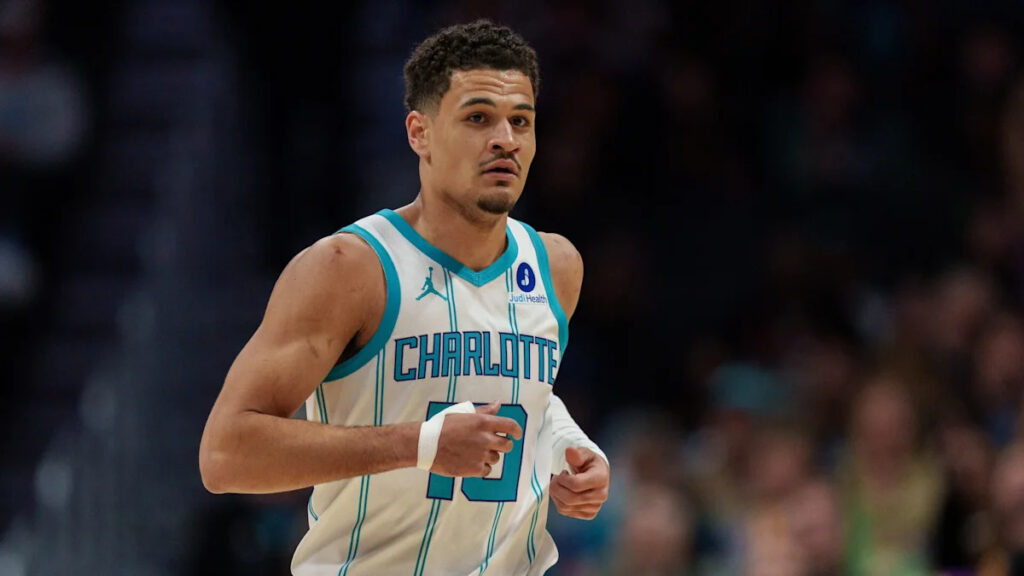 Timberwolves trade Josh Green to Jazz, clearing way for Kuminga signing Timberwolves trade Josh Green to Jazz, clearing way for Kuminga signing