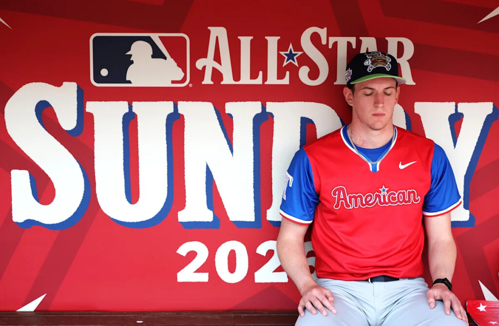 Rangers place three in MLB Pipeline top 100
