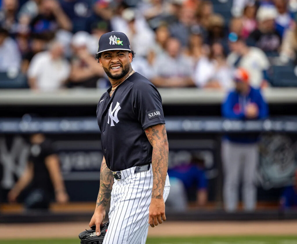 Yankees recall Luis Gil, option Yerry de los Santos Yankees recall Luis Gil, option Yerry de los Santos