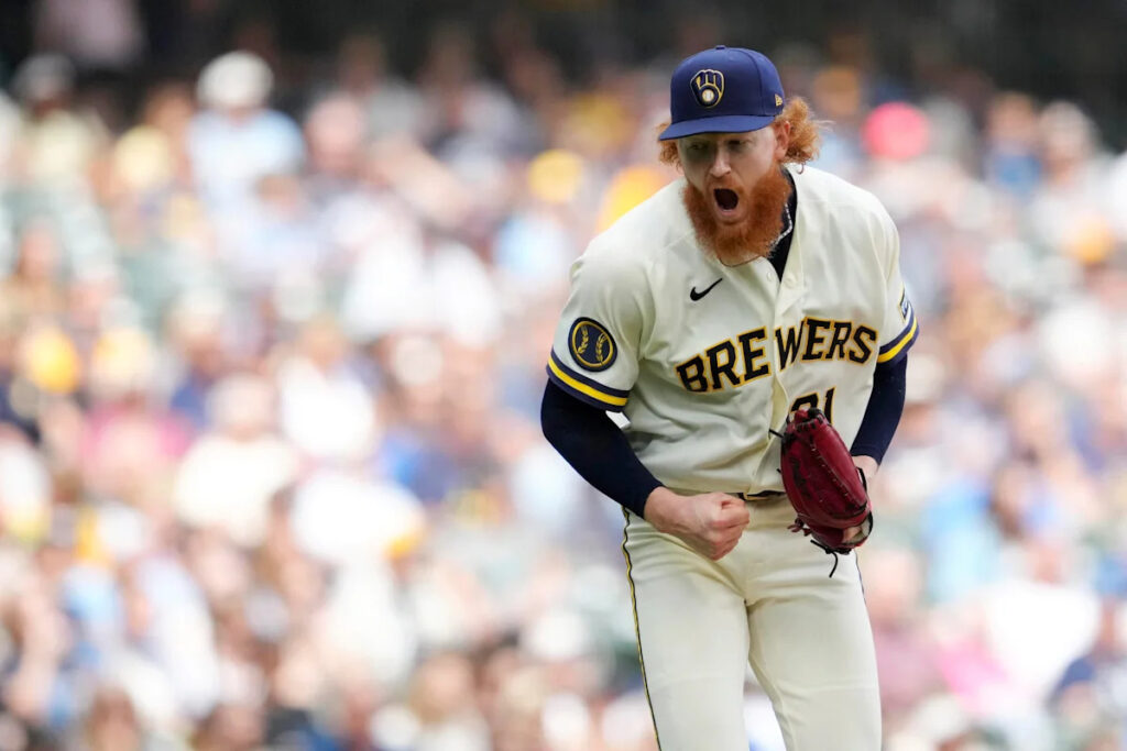 Chourio, Sanchez Crush, while May spins it in his Brewers debut