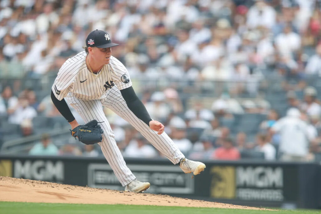 Blue Jays snap Yankees’ winning streak, Ryan Weathers exits with injury
