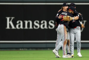 What a bummer: Royals bullpen blows another one What a bummer: Royals bullpen blows another one