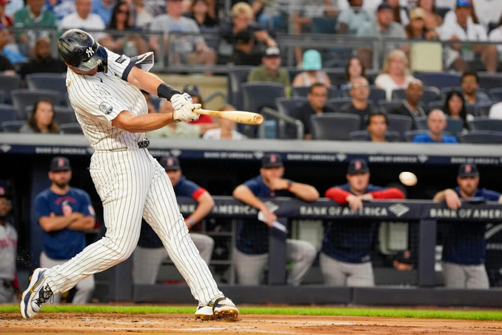 Yankees win with the bare minimum behind brilliant pitching, a familiar territory Yankees win with the bare minimum behind brilliant pitching, a familiar territory