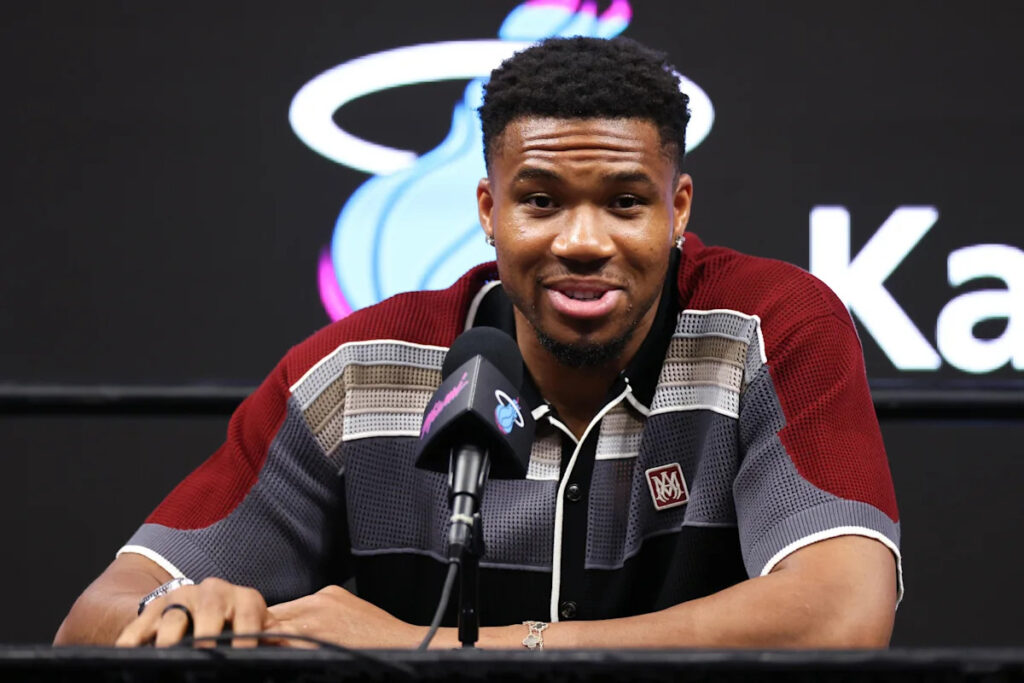 Bucks Reacts Survey Results: Majority of fans agree with Horst waiting on Giannis Bucks Reacts Survey Results: Majority of fans agree with Horst waiting on Giannis