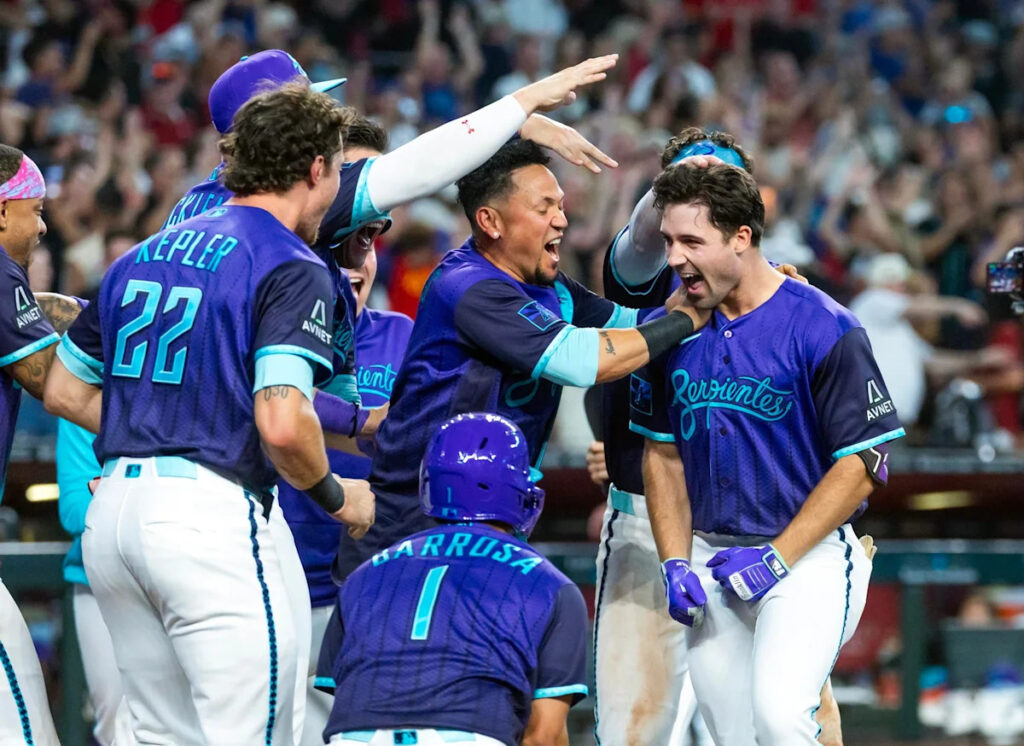 Waldschmidt’s walk off homer lifts Diamondbacks over Dodgers