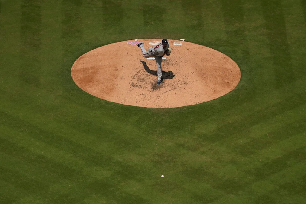 Braves return home to square off against Dodgers Braves return home to square off against Dodgers