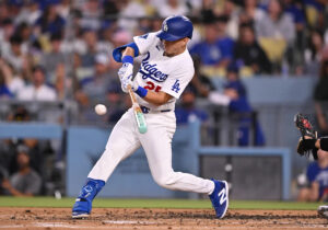 Edman’s extra-inning heroics give Dodgers walk-off win Edman’s extra-inning heroics give Dodgers walk-off win