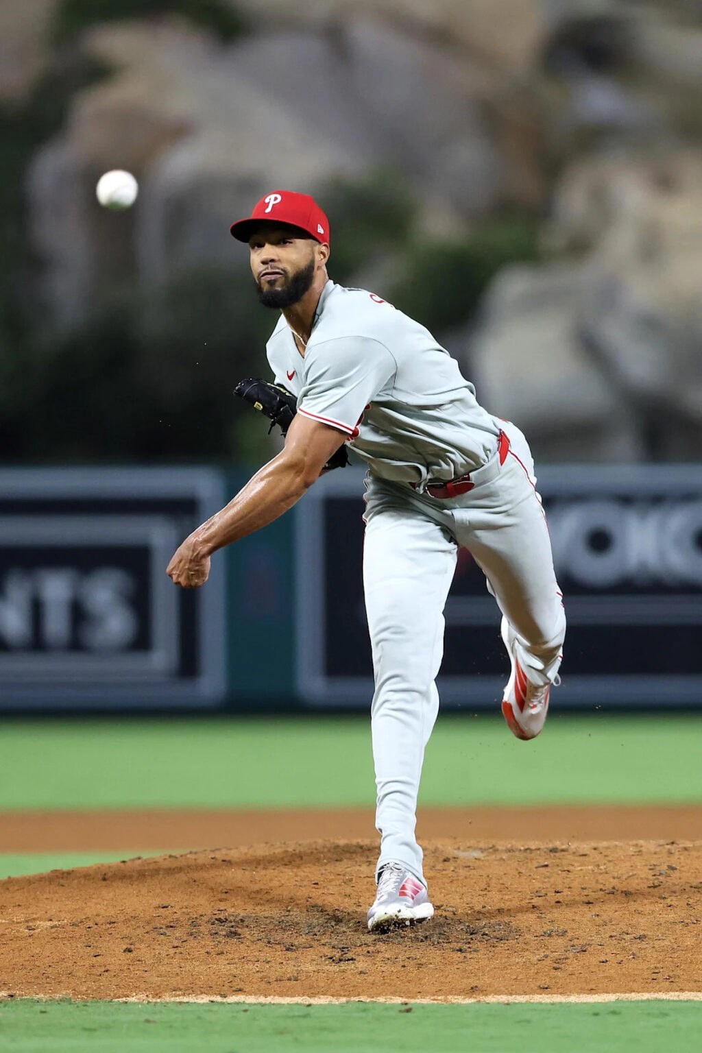 Finding a way: Phillies 4, Angels 2 Finding a way: Phillies 4, Angels 2