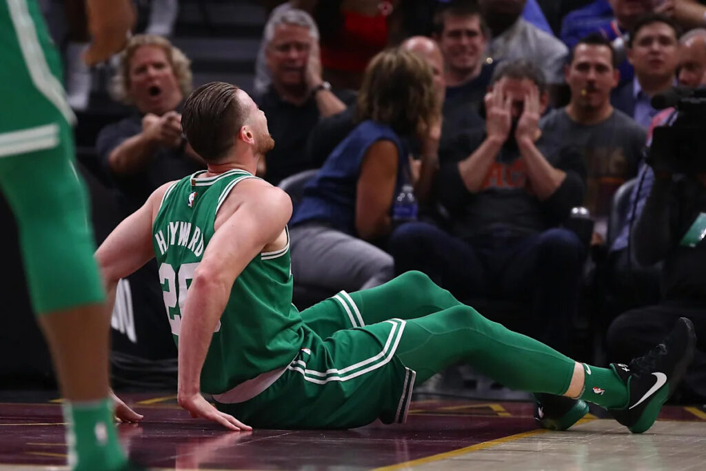What if Gordon Hayward stayed healthy in Boston? What if Gordon Hayward stayed healthy in Boston?