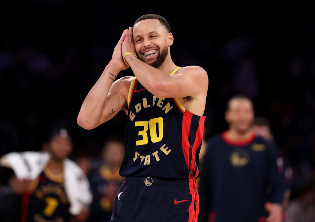 Warriors to discuss contract extension with Steph Curry this weekend