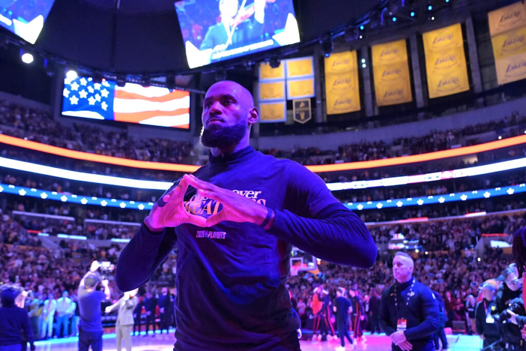 LeBron’s return to LA highlights 5-game NBA Christmas Day schedule