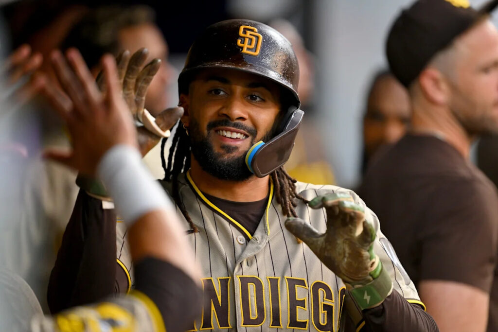 Padres’ Fernando Tatis Jr. robs grand slam from Mets’ Francisco Lindor