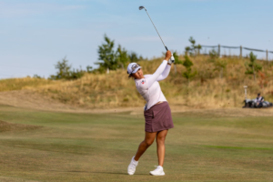 Hull in touch as Huang holds onto lead at PIF London Championship Hull in touch as Huang holds onto lead at PIF London Championship