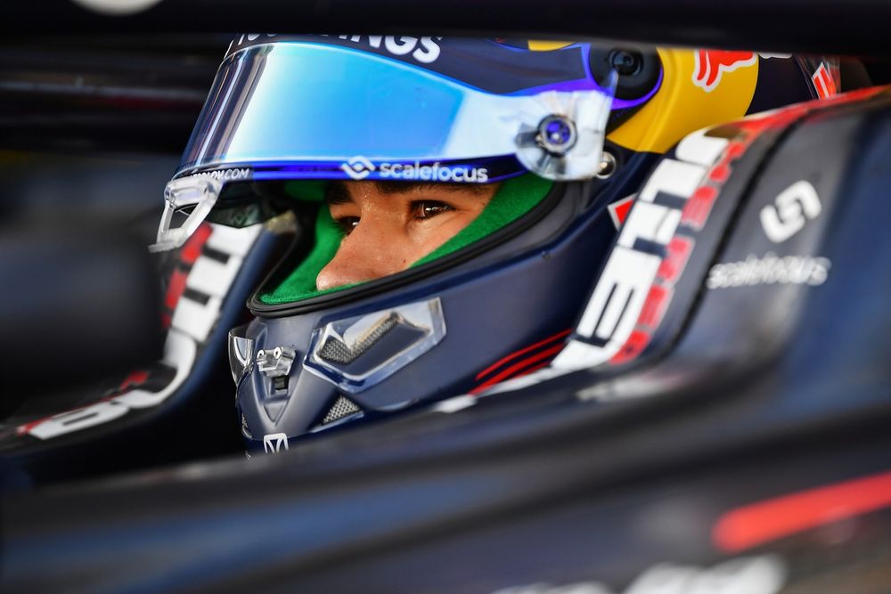 Could Tsolov make his F1 debut next year in a VCARB?