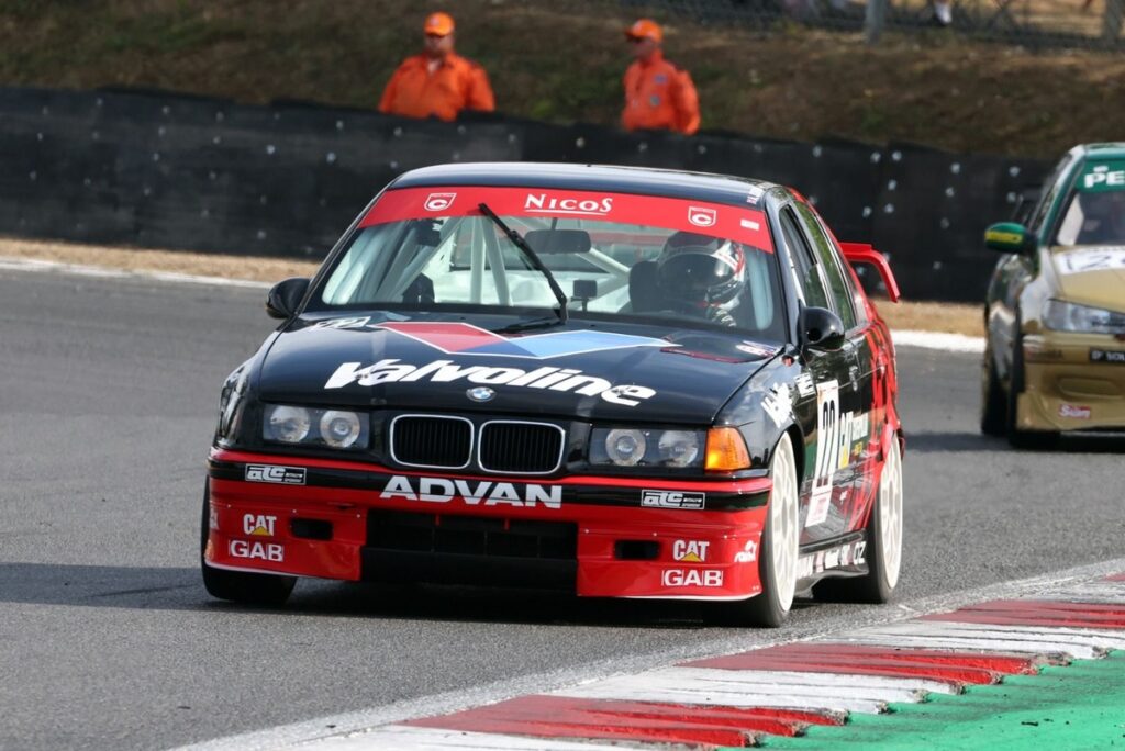 Early BMW Super Tourer and Polley Toyota recreation among Touring Car Rewind highlights Early BMW Super Tourer and Polley Toyota recreation among Touring Car Rewind highlights