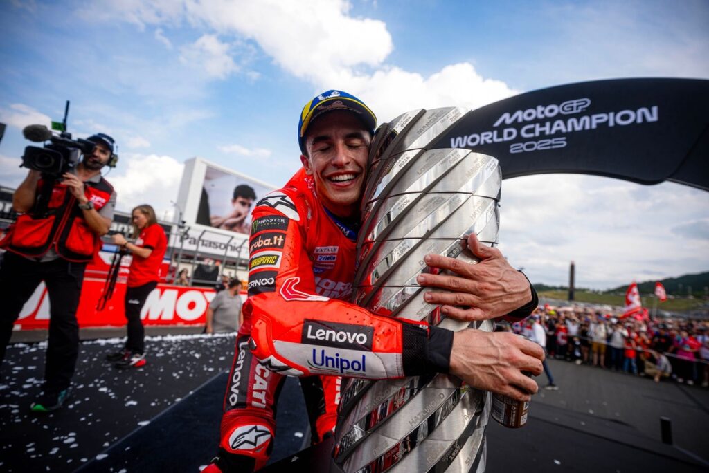 Marquez expects rivals to risk more in hunt for MotoGP title