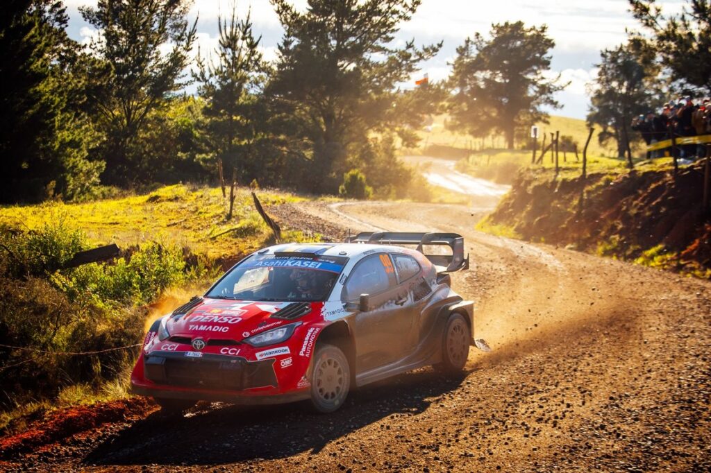 Solberg maintains lead as Neuville and Armstrong suffer rolls Solberg maintains lead as Neuville and Armstrong suffer rolls