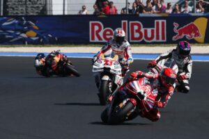 Marquez: MotoGP rivals gave me a “present”