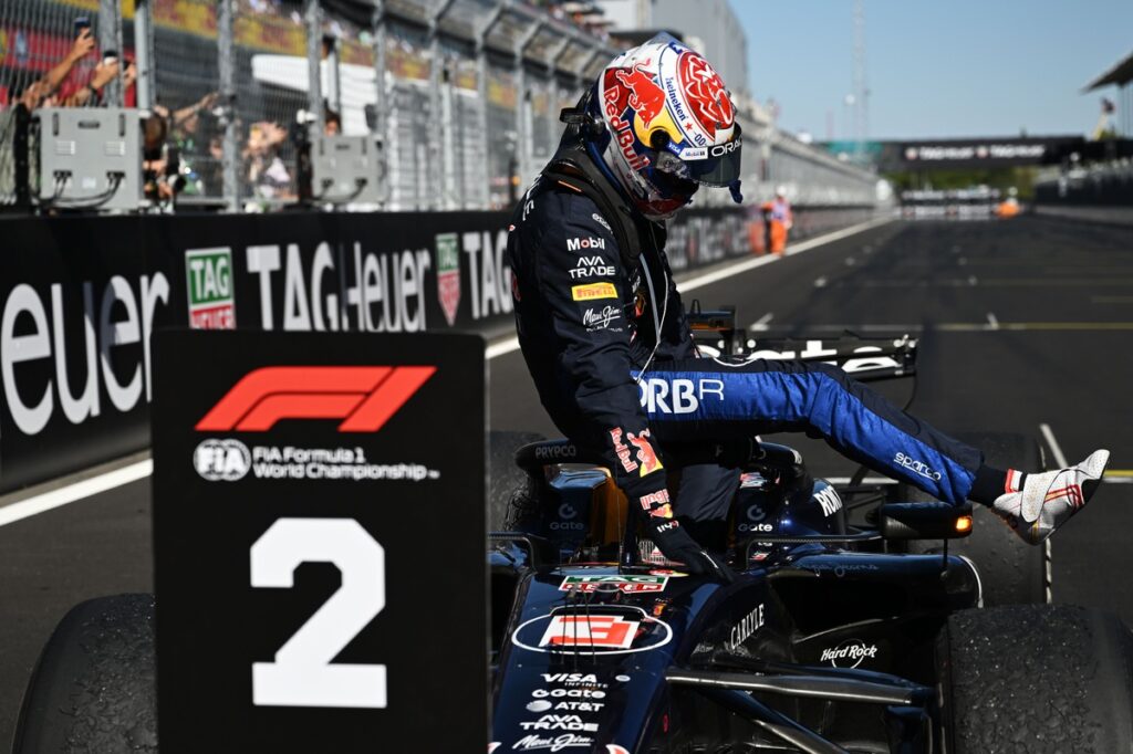 Red Bull defends decision to force Verstappen to give back two positions Red Bull defends decision to force Verstappen to give back two positions