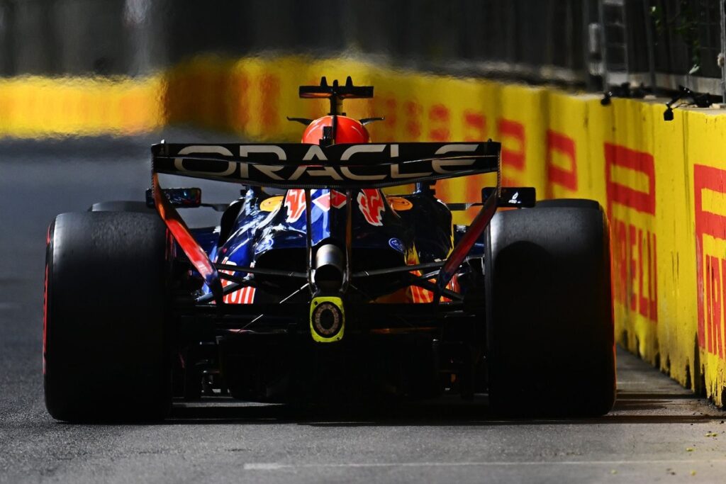 Verstappen reveals why Red Bull’s engine problem in Baku was different than it seemed Verstappen reveals why Red Bull’s engine problem in Baku was different than it seemed