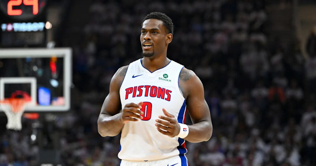 Where things stand with Pistons, Jalen Duren: Weight clause removed from offer Where things stand with Pistons, Jalen Duren: Weight clause removed from offer