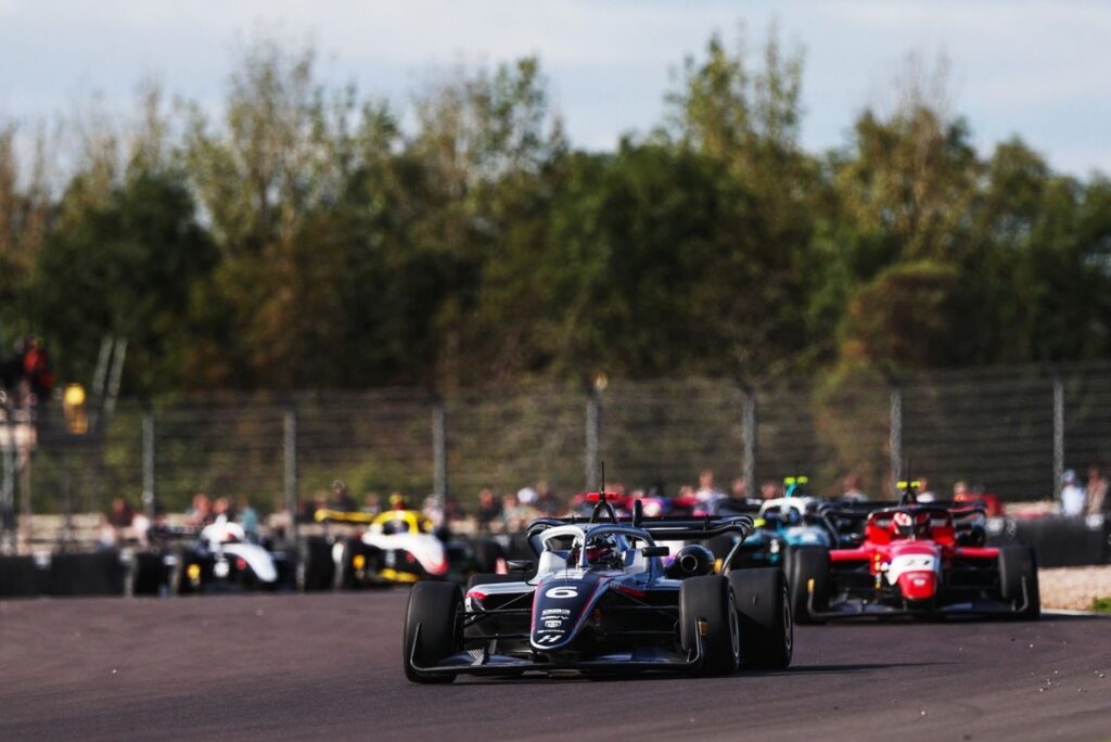Fairclough flies to more GB3 wins as Bedrin has tough weekend at Donington Park