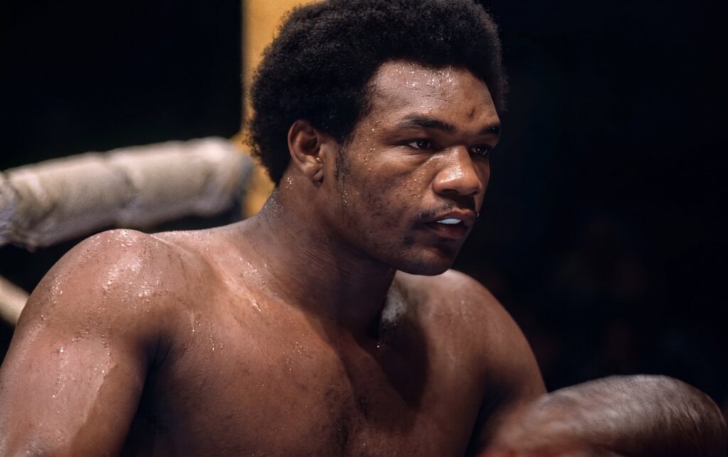 Two Minutes in Tokyo: George Foreman Slaughters José Roman