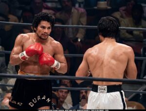 Roberto Durán Outclasses Carlos Palomino at Madison Square Garden