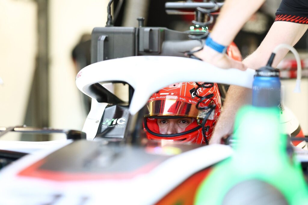 “Free agent” Ocon talking to other teams with Haas yet to confirm F1 2027 line-up