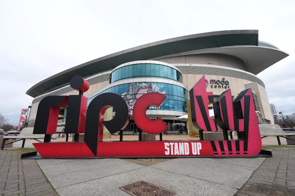 Adam Silver doesn’t want Trail Blazers leaving Portland amid tense negotiations over new arena: ‘It would be a failure’ Adam Silver doesn’t want Trail Blazers leaving Portland amid tense negotiations over new arena: ‘It would be a failure’
