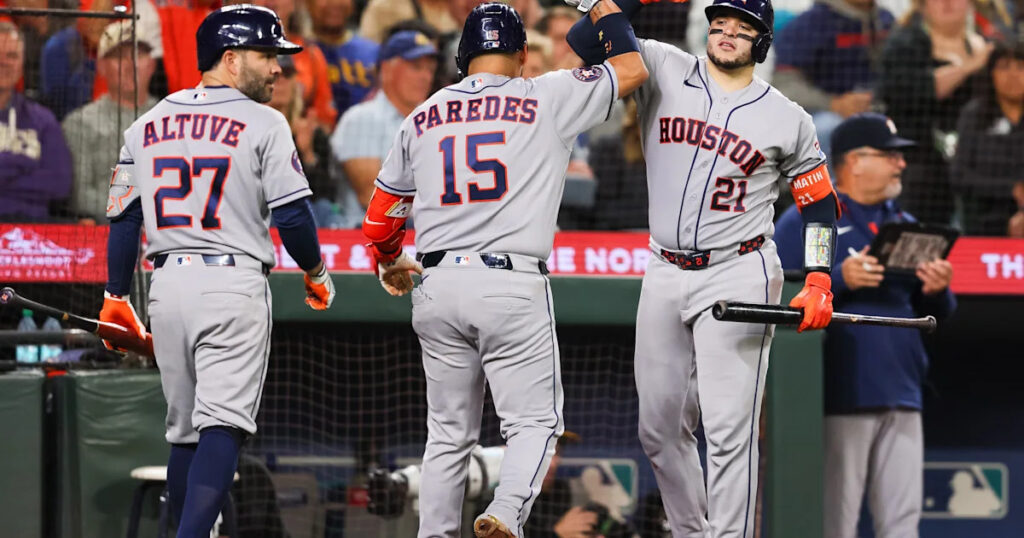 White Sox vs. Astros live updates, news, starting pitchers for Game 1: Hagen Smith, AJ Blubaugh take the mound to open up wild card White Sox vs. Astros live updates, news, starting pitchers for Game 1: Hagen Smith, AJ Blubaugh take the mound to open up wild card