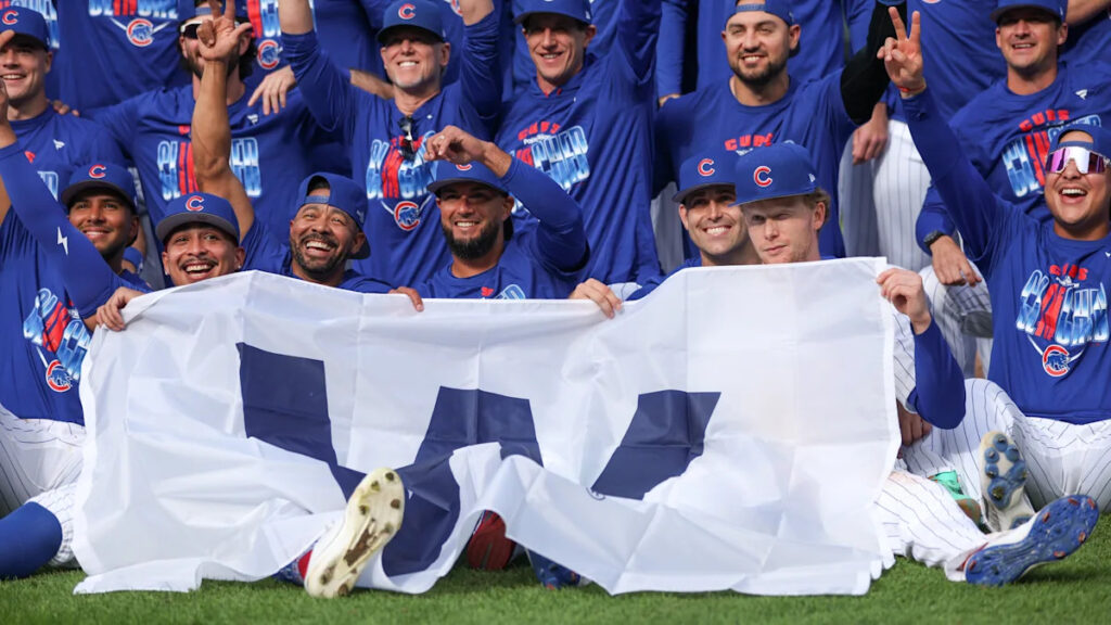Chicago Cubs clinch second straight MLB playoff berth with win over Marlins