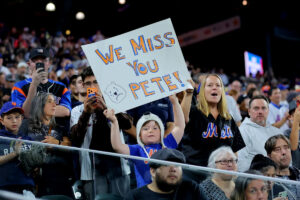 Pete Alonso hits career home run No. 300 in front of former home fans at Mets’ Citi Field Pete Alonso hits career home run No. 300 in front of former home fans at Mets’ Citi Field