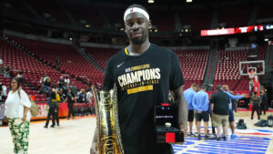 Warriors reportedly signing NBA Summer League standout to final two-way spot Warriors reportedly signing NBA Summer League standout to final two-way spot