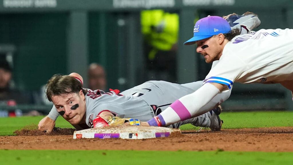 Royals can’t overcome multitude of mistakes in loss Royals can’t overcome multitude of mistakes in loss