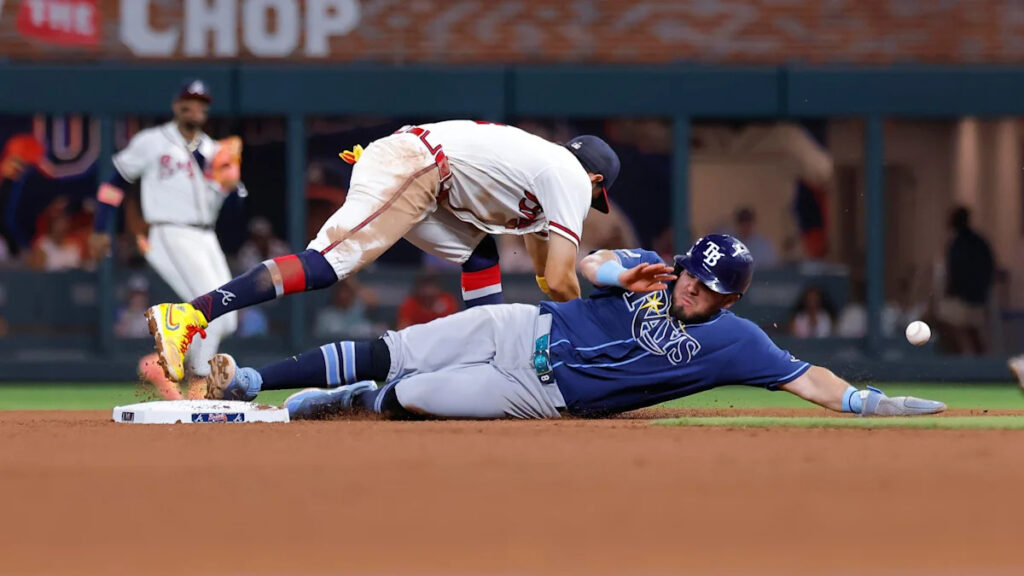 Braves News: Roster moves, rough patch, more Braves News: Roster moves, rough patch, more