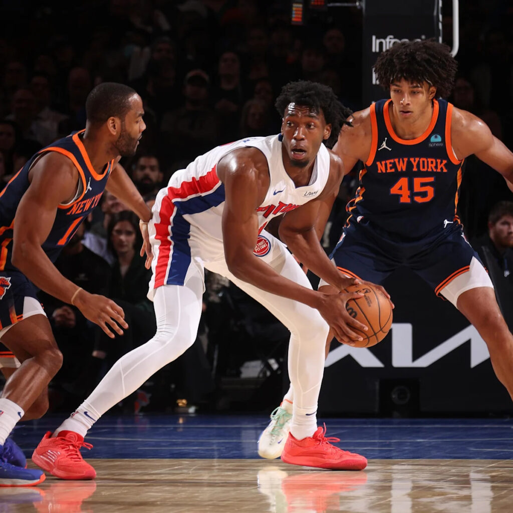 Former Warriors’ No. 2 pick signs with New York Knicks