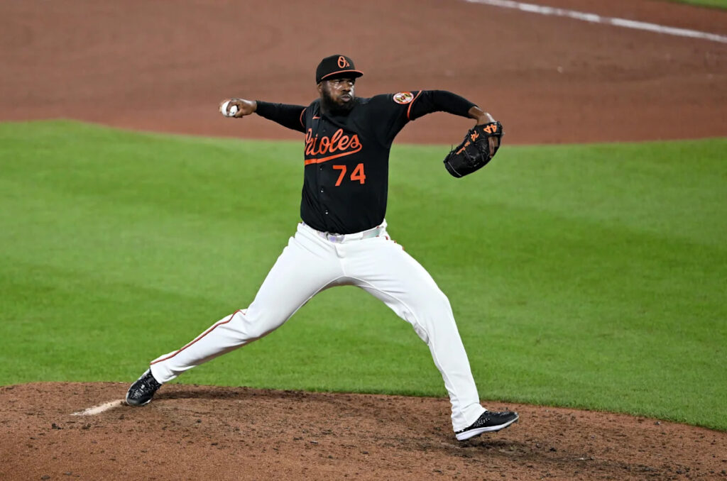 Bautista returns, but Orioles bats provide no support again in 3-0 loss to Brewers