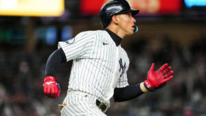 Yankees erase a four-run deficit to beat the Rays in final regular season rumble