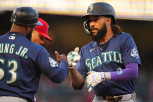 Mariners maintain some semblance of dignity, take series finale in Anaheim Mariners maintain some semblance of dignity, take series finale in Anaheim