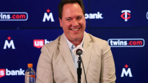 Mets add Derek Falvey to front office, promote Kris Gross