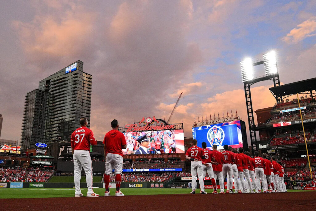 A win not in the Cards; White Sox fall again