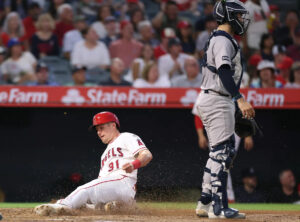 Yankees stoop to Angels’ level, suffer blowout loss in Anaheim Yankees stoop to Angels’ level, suffer blowout loss in Anaheim