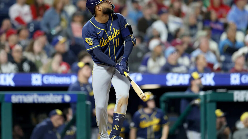 159 games down, 100 won: Brewers accomplish major milestone in wins 159 games down, 100 won: Brewers accomplish major milestone in wins