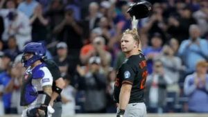 Mets embrace Pete Alonso in emotional return to Citi Field Mets embrace Pete Alonso in emotional return to Citi Field