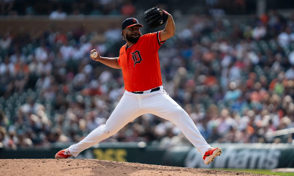 From failed catcher to Cooperstown? 500 saves beckons for converted closer