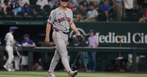 Sonny Gray must save Red Sox season in Bronx, where he couldn’t stop ‘snowball’ Sonny Gray must save Red Sox season in Bronx, where he couldn’t stop ‘snowball’