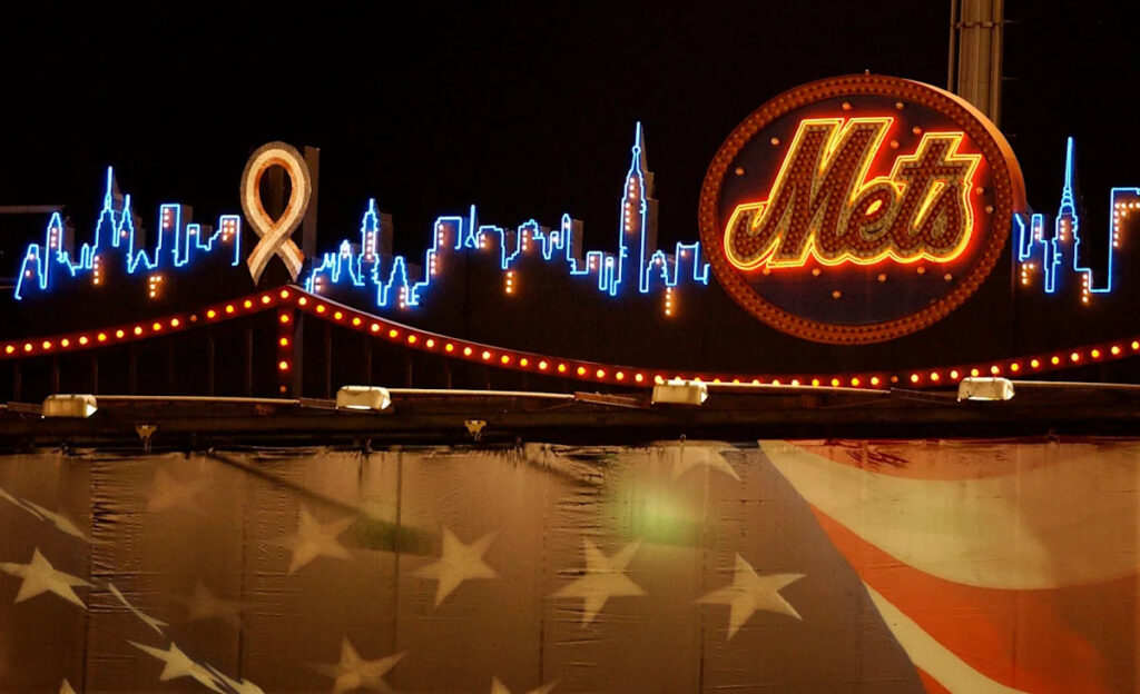 The hugs at Shea Stadium that still define former Met’s post-9/11 memories The hugs at Shea Stadium that still define former Met’s post-9/11 memories