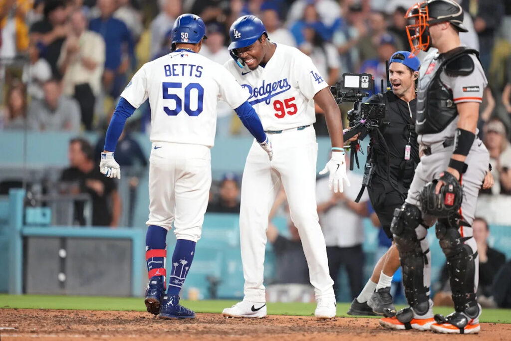 Edwin Diaz makes successful return, rookie Josue De Paula strong for Dodgers in win