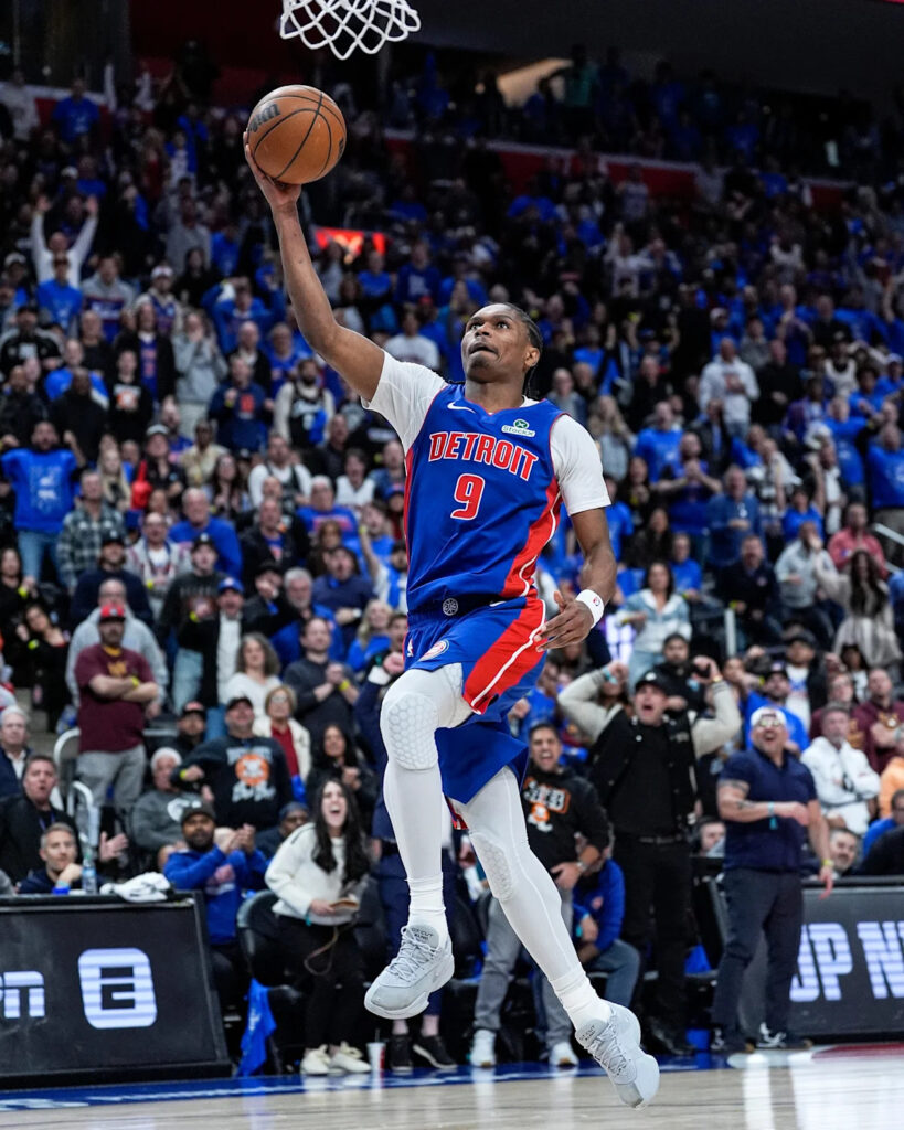 Pistons lock up core player, sign F Ausar Thompson to 5-year extension Pistons lock up core player, sign F Ausar Thompson to 5-year extension